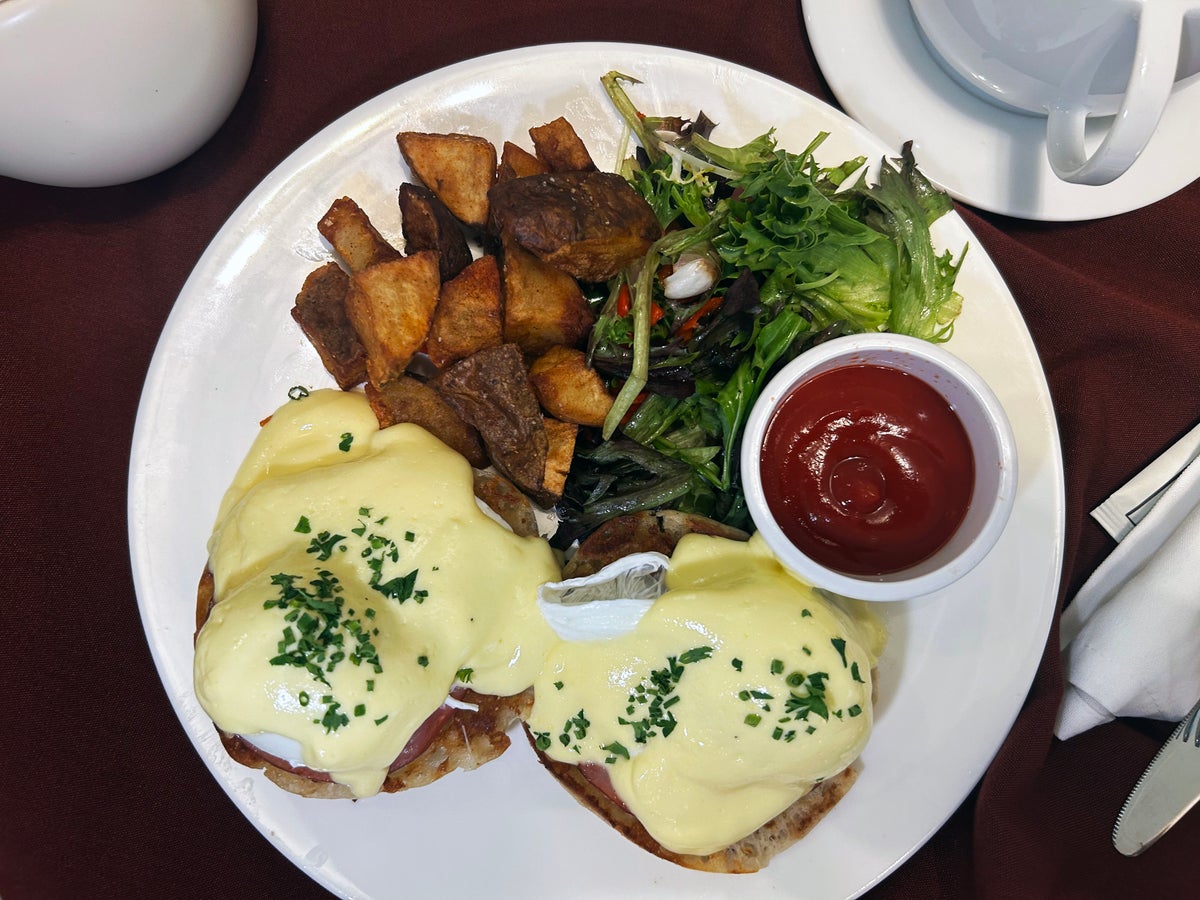 adelphi-saratoga-springs-room-service-eggs-benedict Adelphi Saratoga Springs room service eggs Benedict