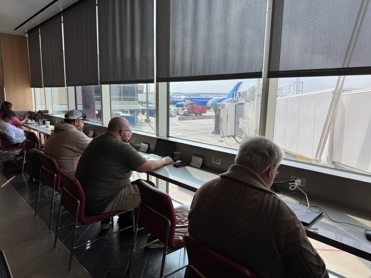 Admirals Club IAH window seating Admirals Club IAH window seating