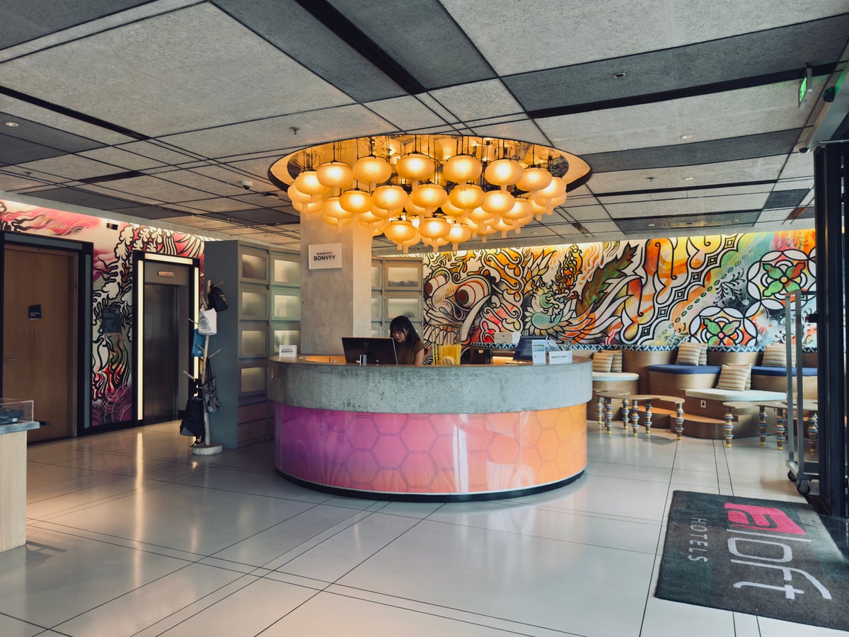 Aloft Bali Seminyak check in counter