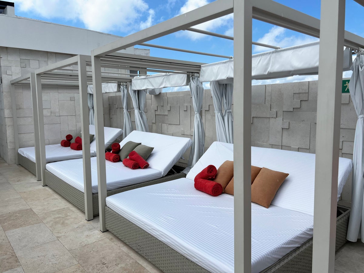 dreams-sapphire-rooftop-bali-beds Dreams Sapphire rooftop bali beds