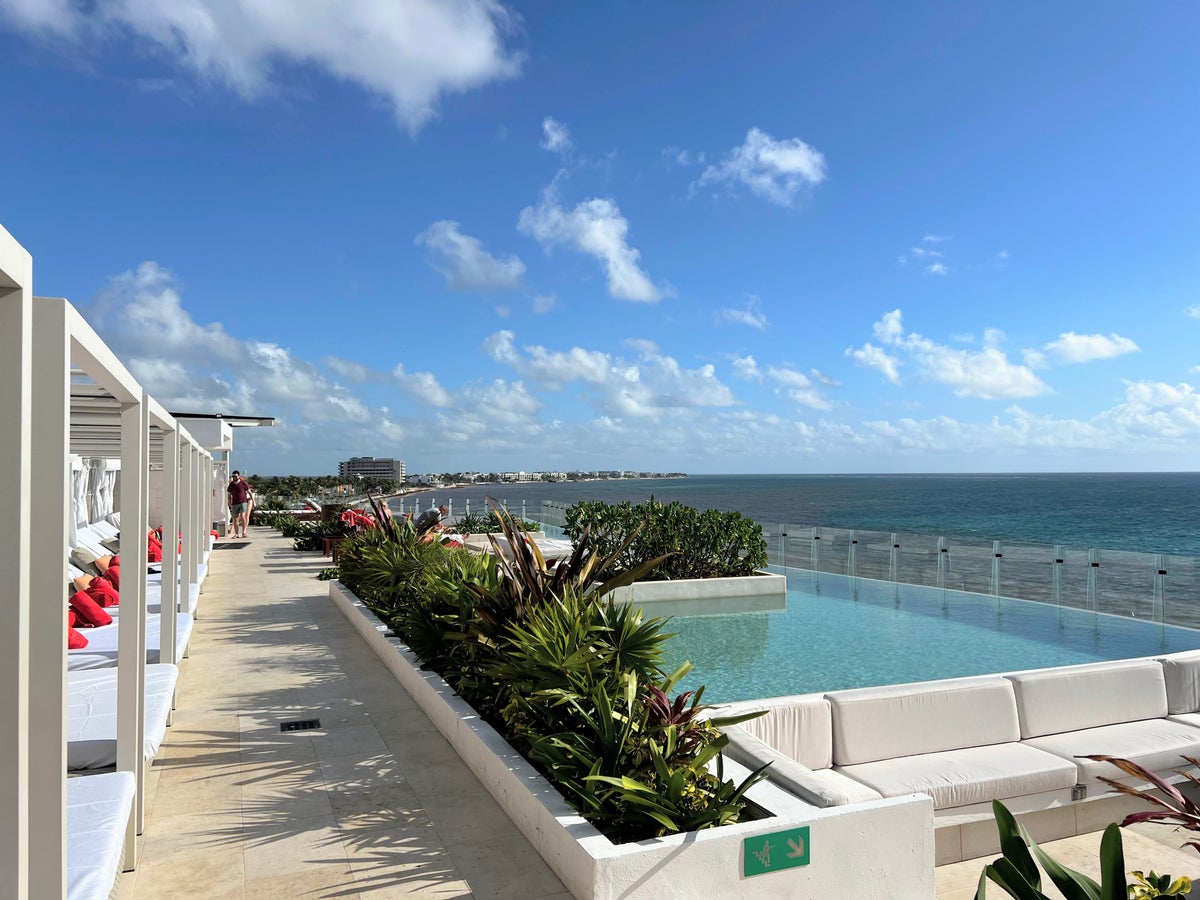 dreams-sapphire-rooftop-pool Dreams Sapphire rooftop pool