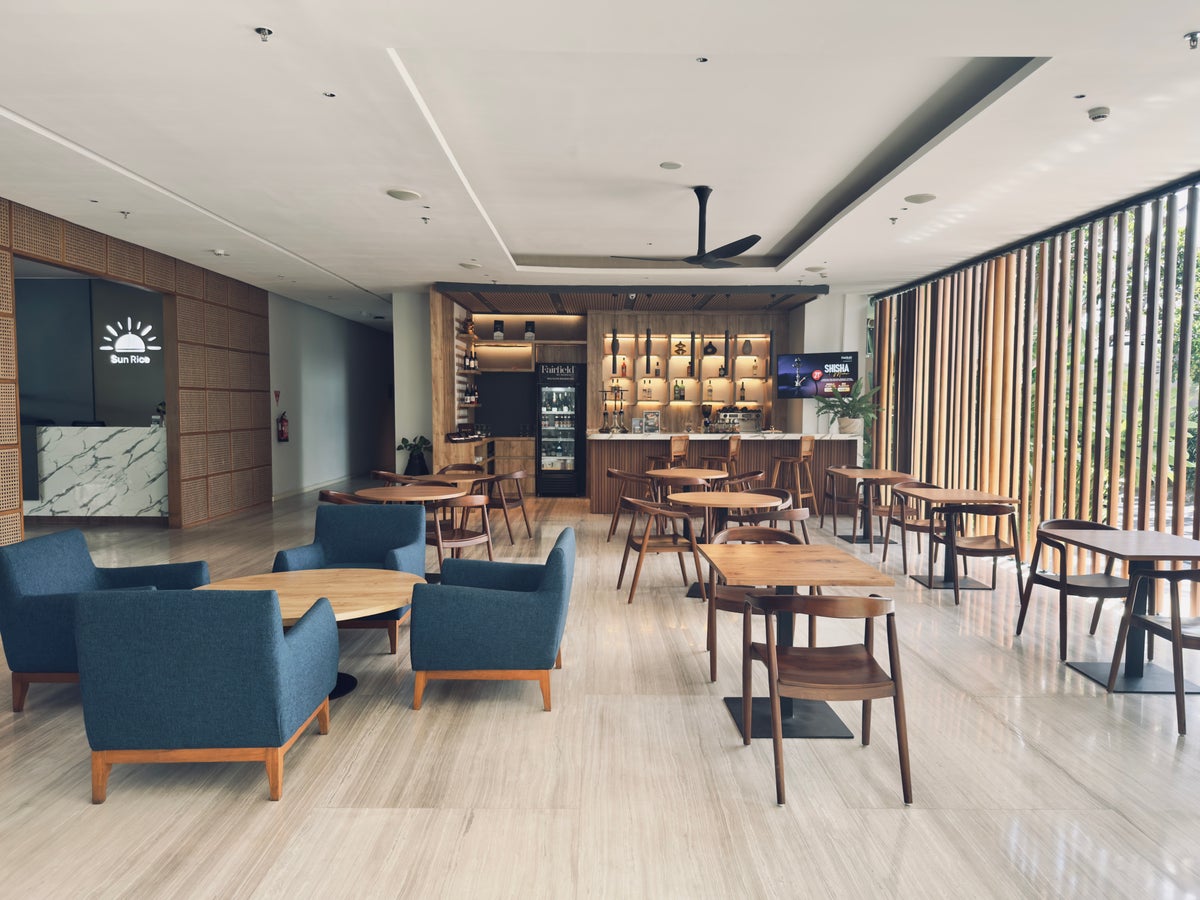 Fairfield by Marriott Bali Kuta Ngurah Rai lobby seating