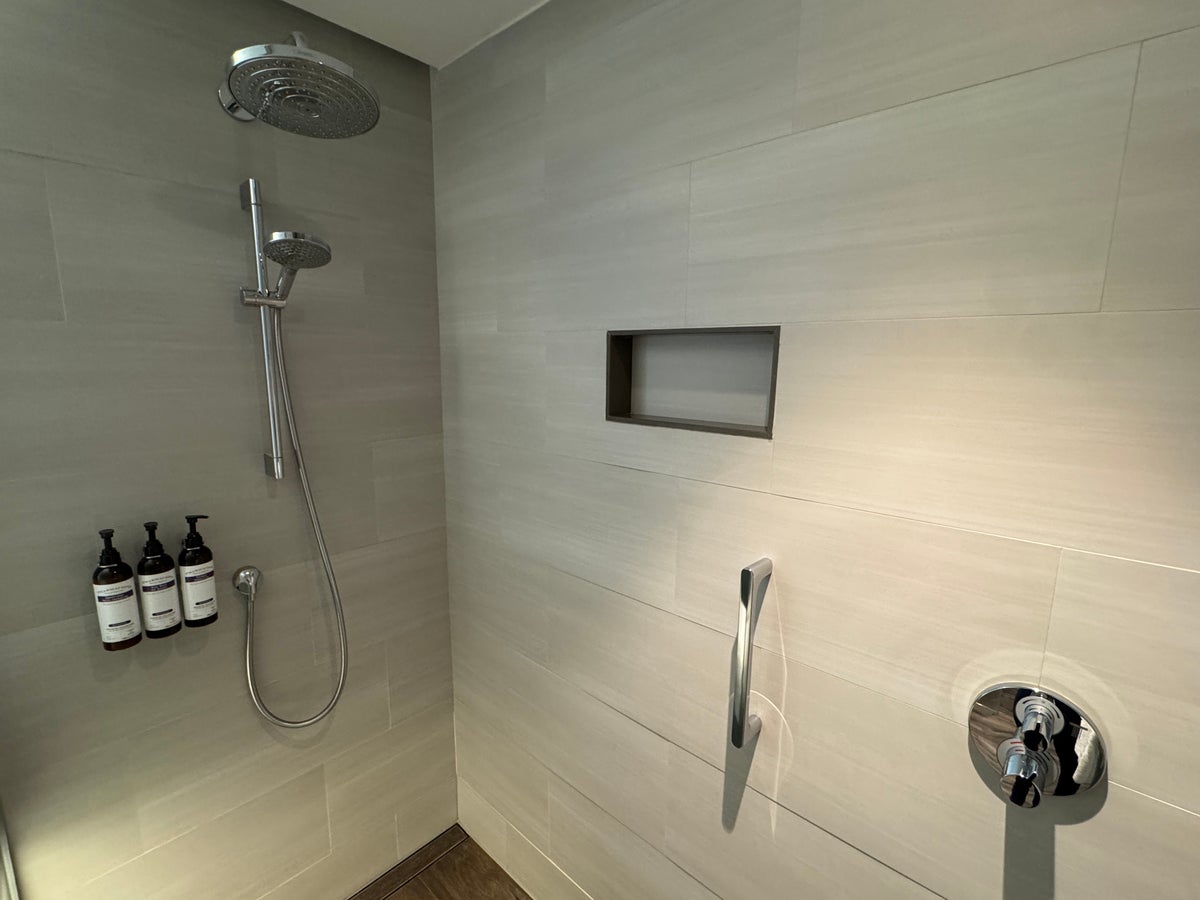 hyatt-regency-sofia-shower Hyatt Regency Sofia shower