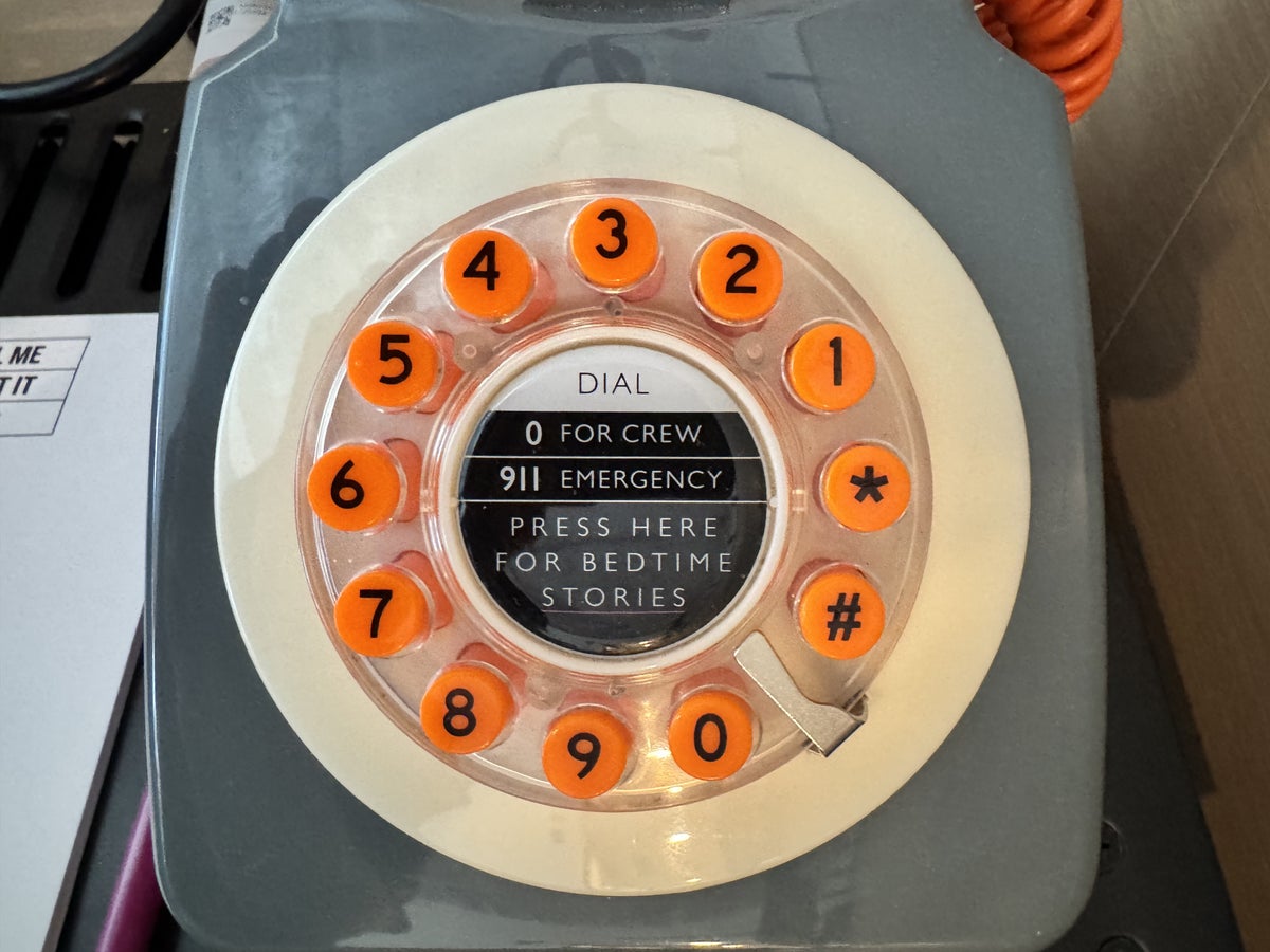 moxy-miami-wynwood-vintage-rotary-dial-detail Moxy Miami Wynwood Vintage Rotary Dial Detail