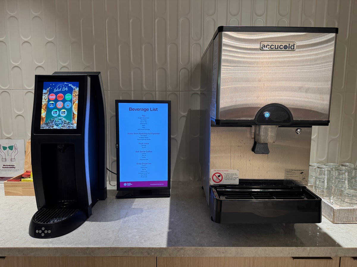 Plaza Premium Lounge DFW ice soda fountain