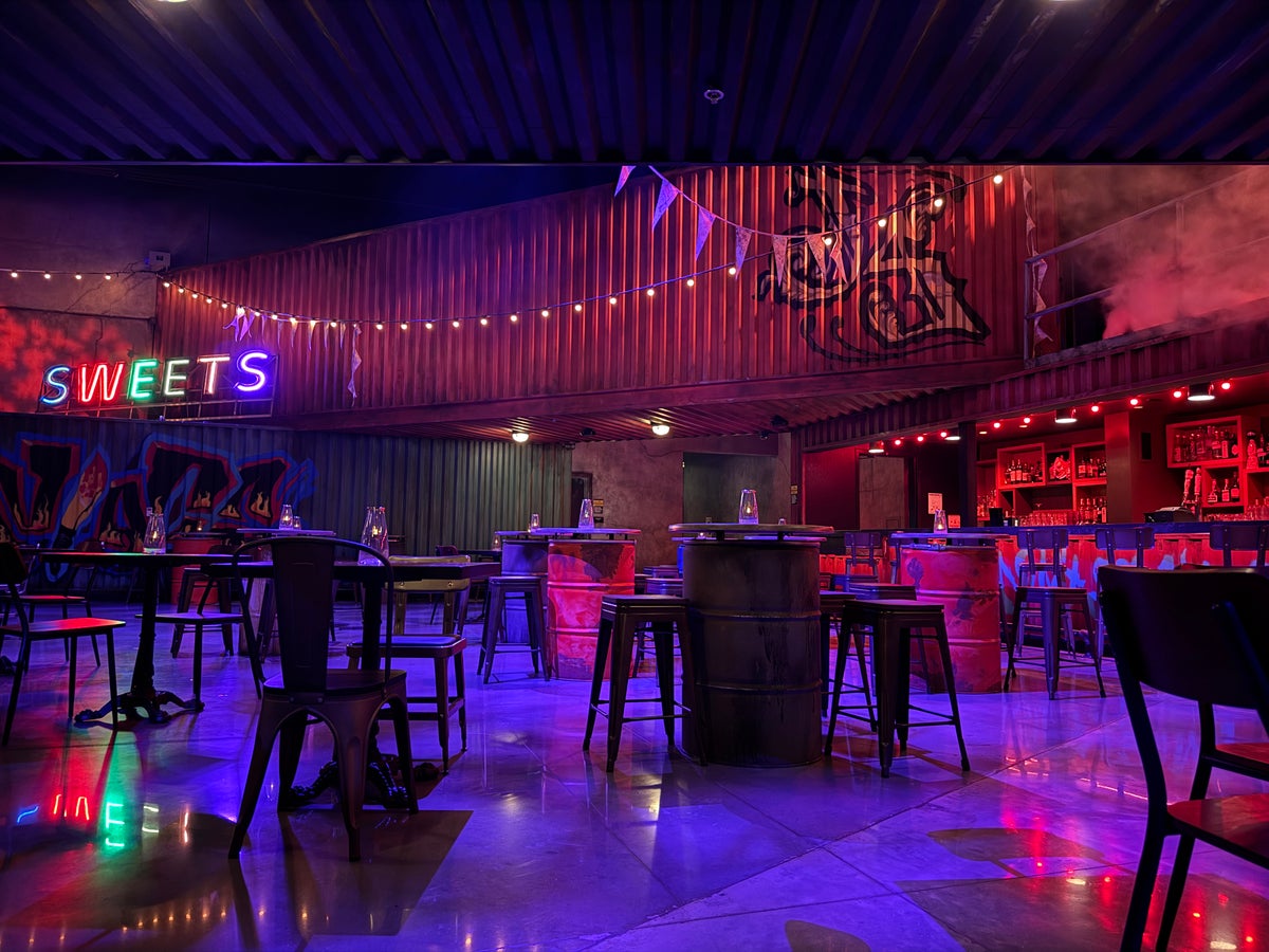 Universal Horror Unleashed Las Vegas Jack’s Alley Bar Universal Horror Unleashed Las Vegas Jack's Alley Bar