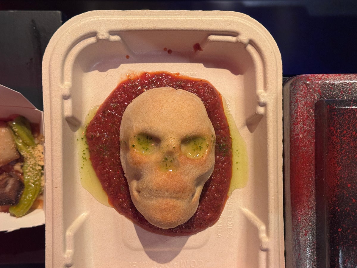 Universal Horror Unleashed Las Vegas pizza skull Universal Horror Unleashed Las Vegas pizza skull