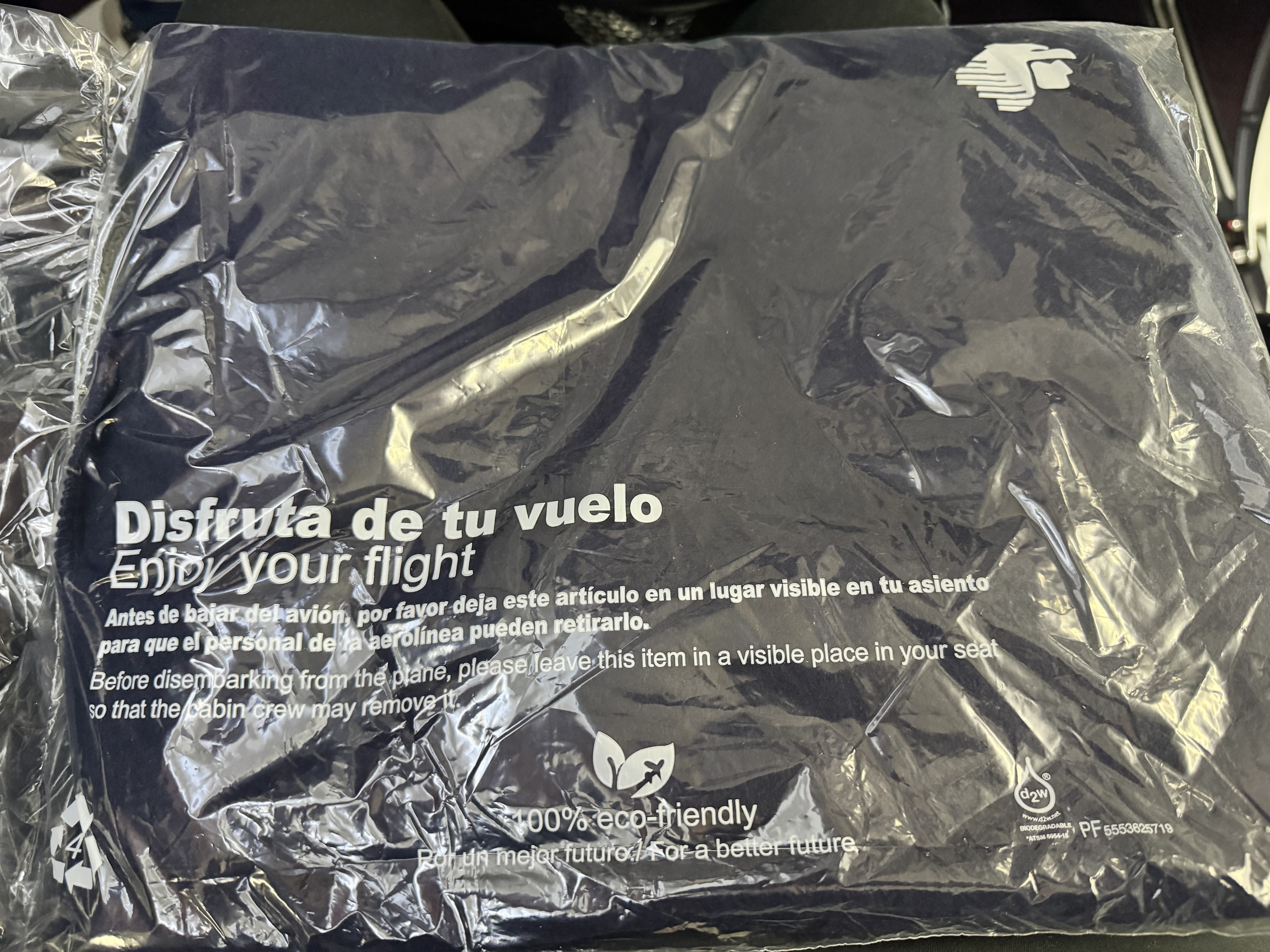 Aeromexico B7378MAX Blanket