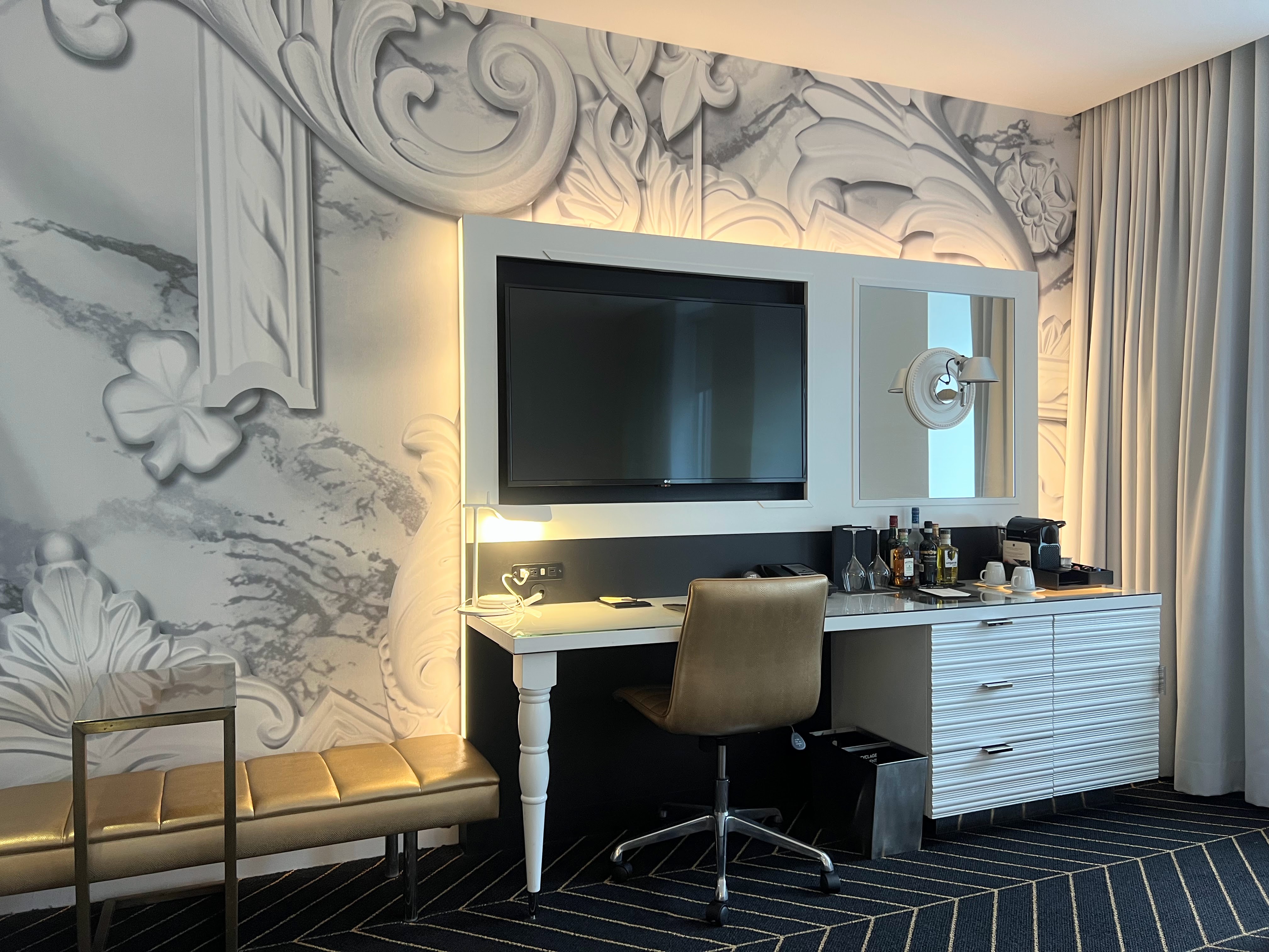 desk-and-minibar-at-w-montreal Desk and minibar at W Montreal