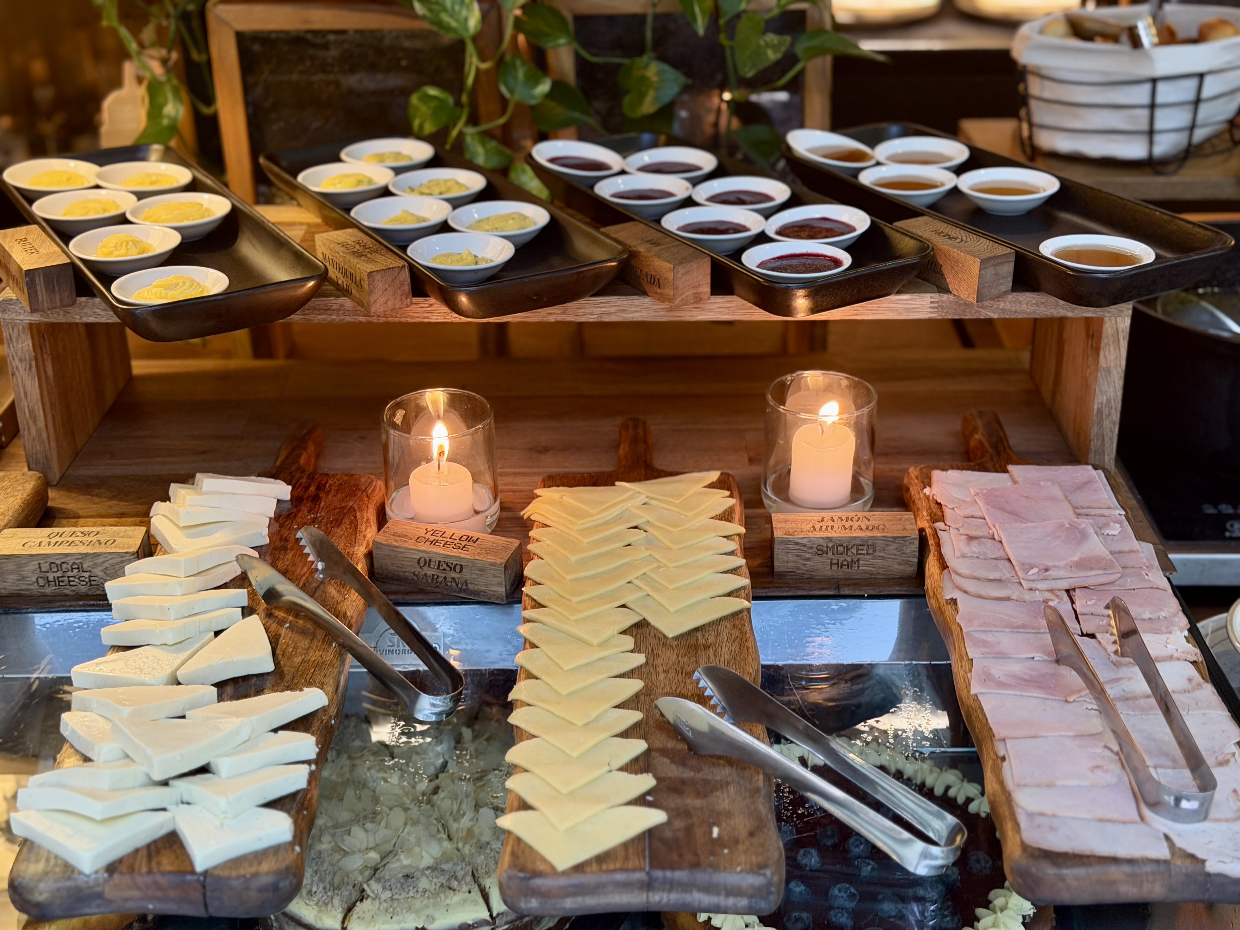 hyatt-click-clack-medellin-breakfast-cold-cuts Hyatt Click Clack Medellin breakfast cold cuts