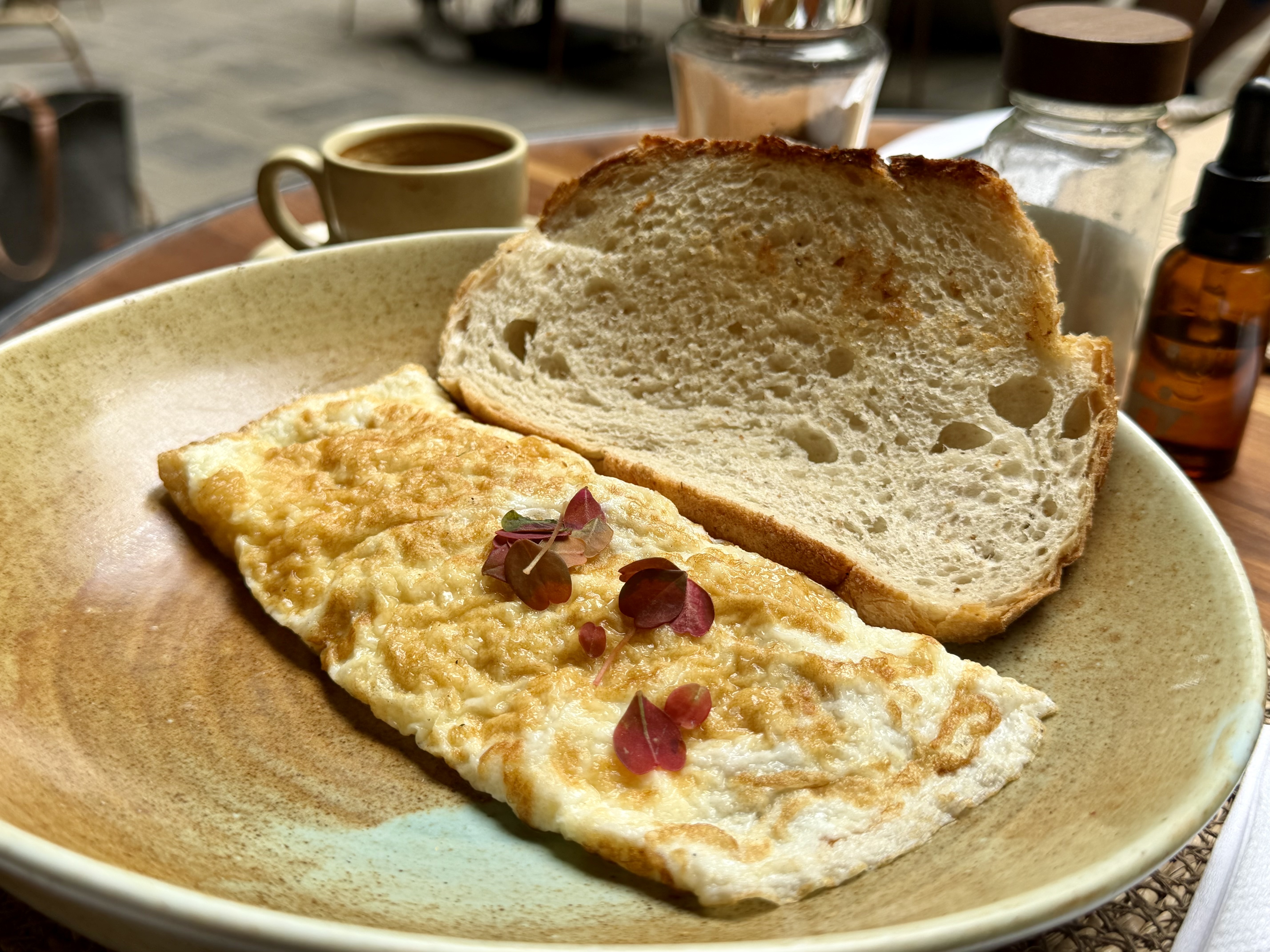Hyatt Click Clack Medellin breakfast omelette Hyatt Click Clack Medellin breakfast omelette