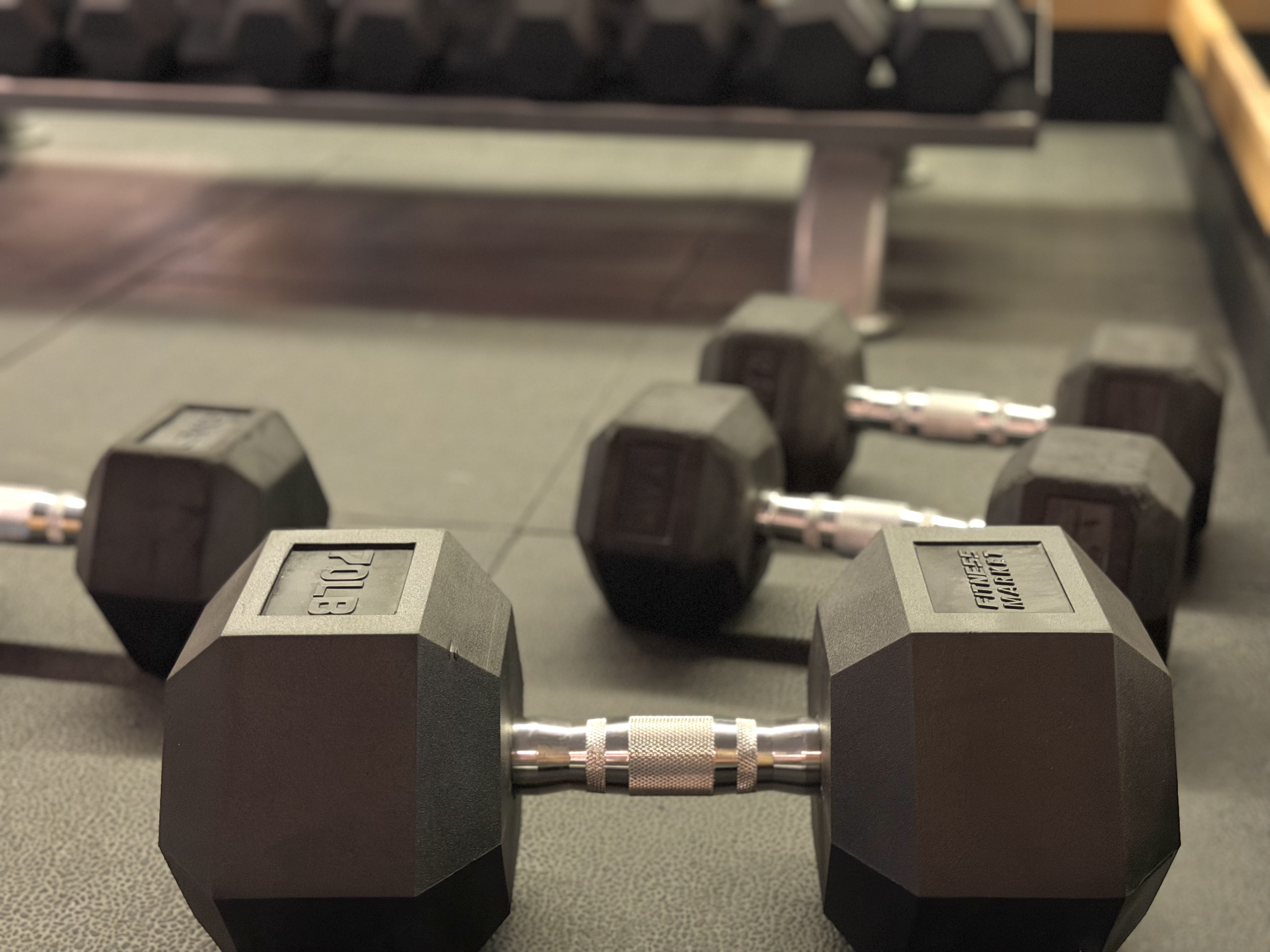 hyatt-click-clack-medellin-gym-dumbbells Hyatt Click Clack Medellin gym dumbbells