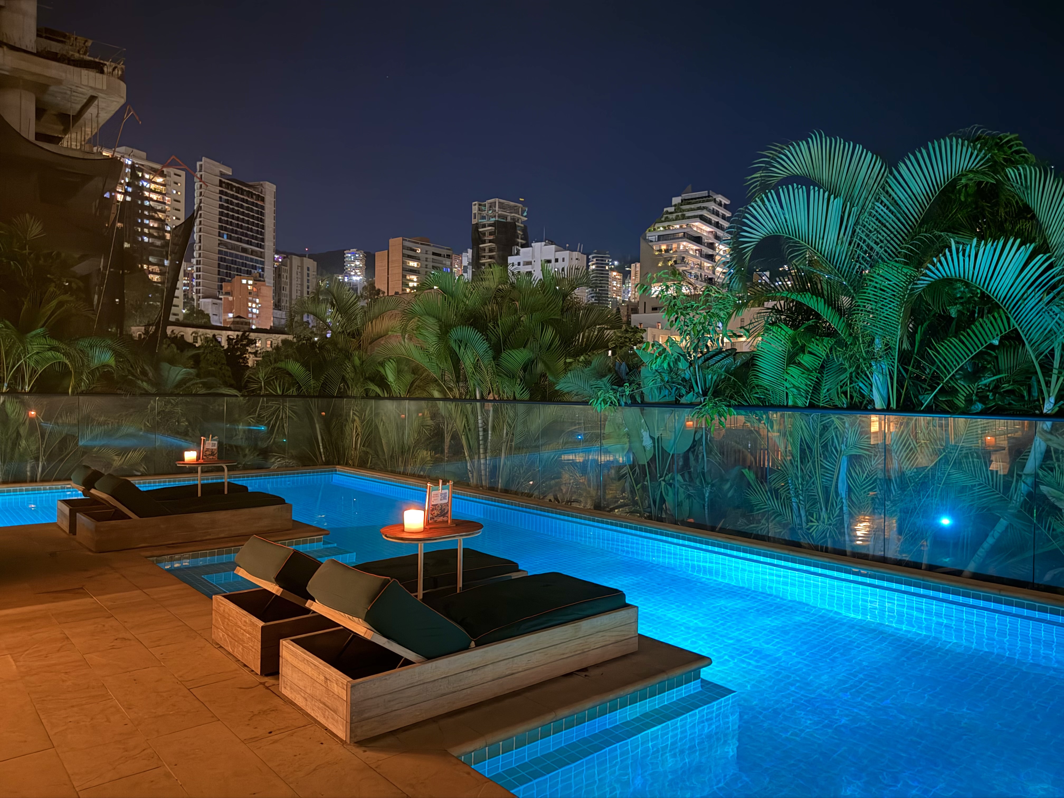 hyatt-click-clack-medellin-pool-at-night Hyatt Click Clack Medellin pool at night