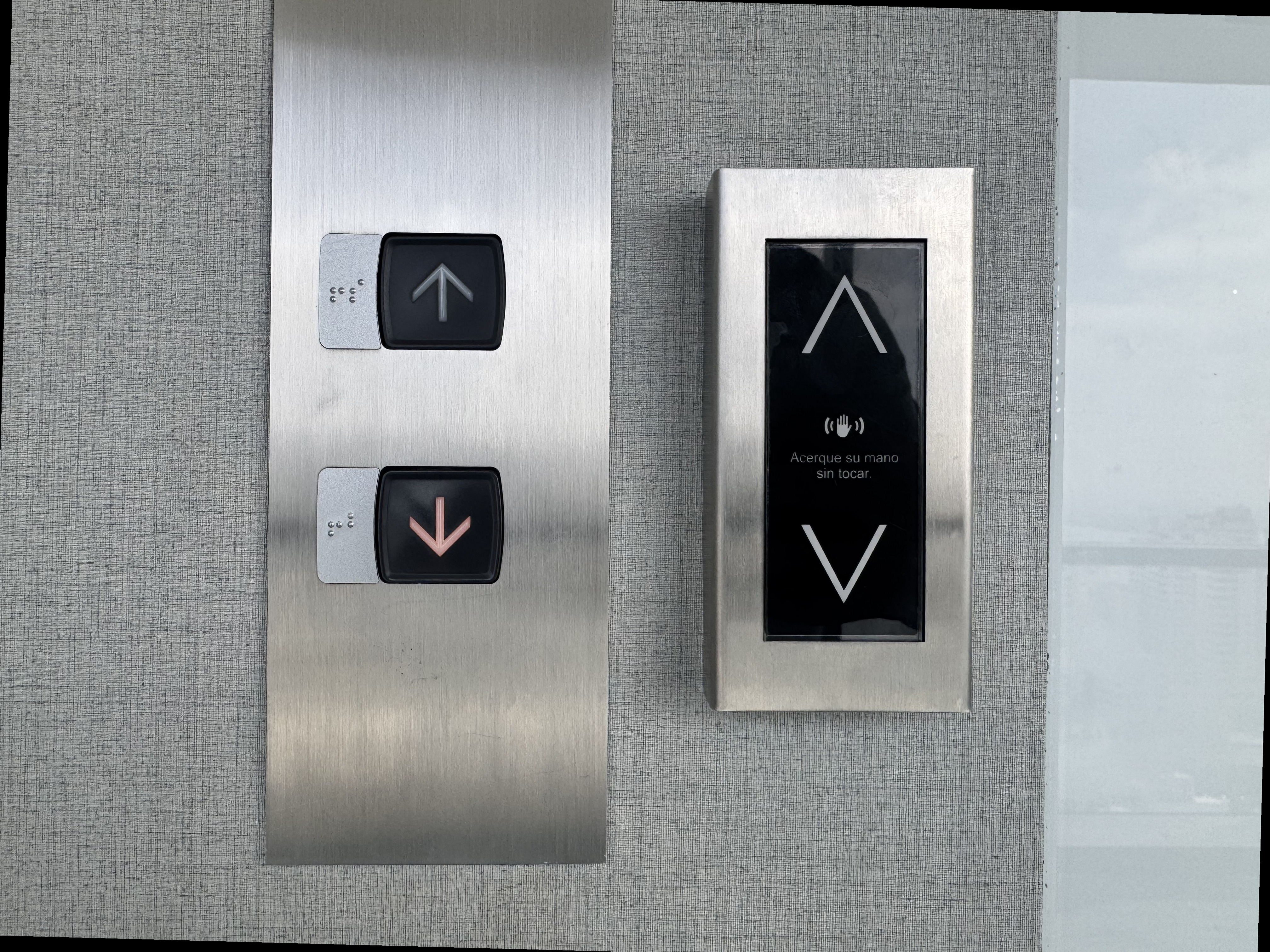 intercontinental-cartagena-elevator-buttons InterContinental Cartagena Elevator Buttons