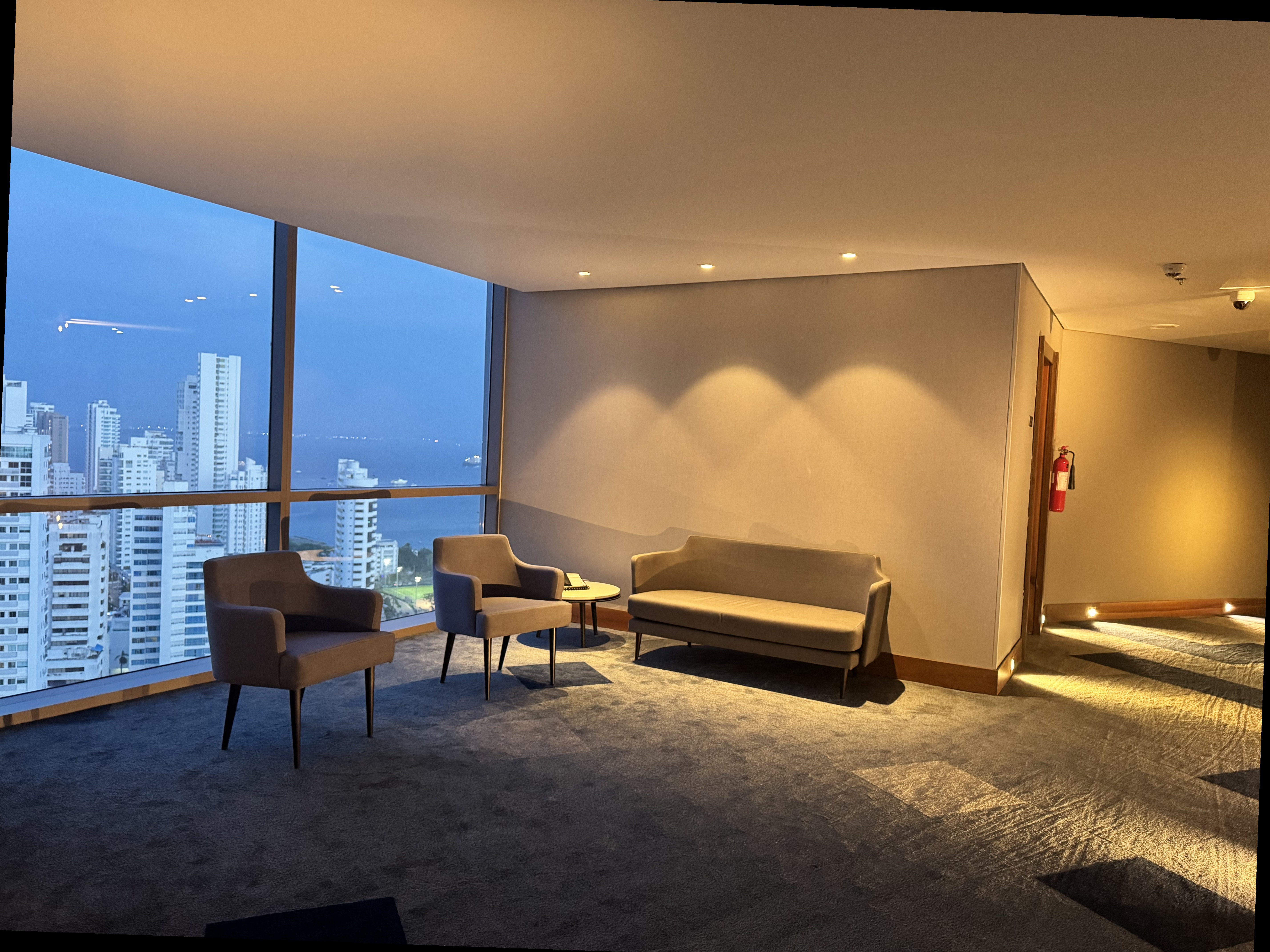 InterContinental Cartagena Floor Lounge InterContinental Cartagena Floor Lounge