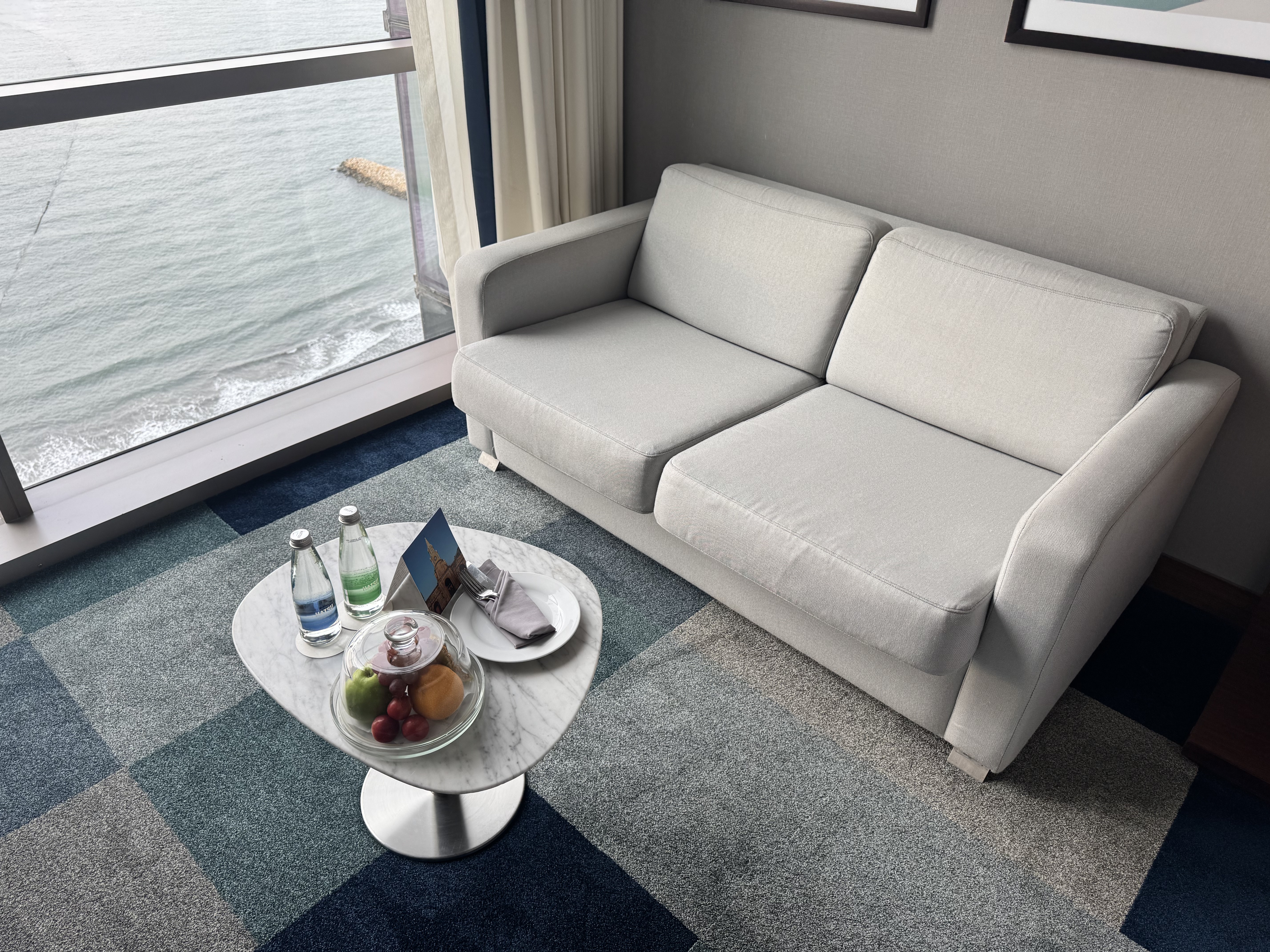 intercontinental-cartagena-room-sofa-ocean-view InterContinental Cartagena Room Sofa Ocean View
