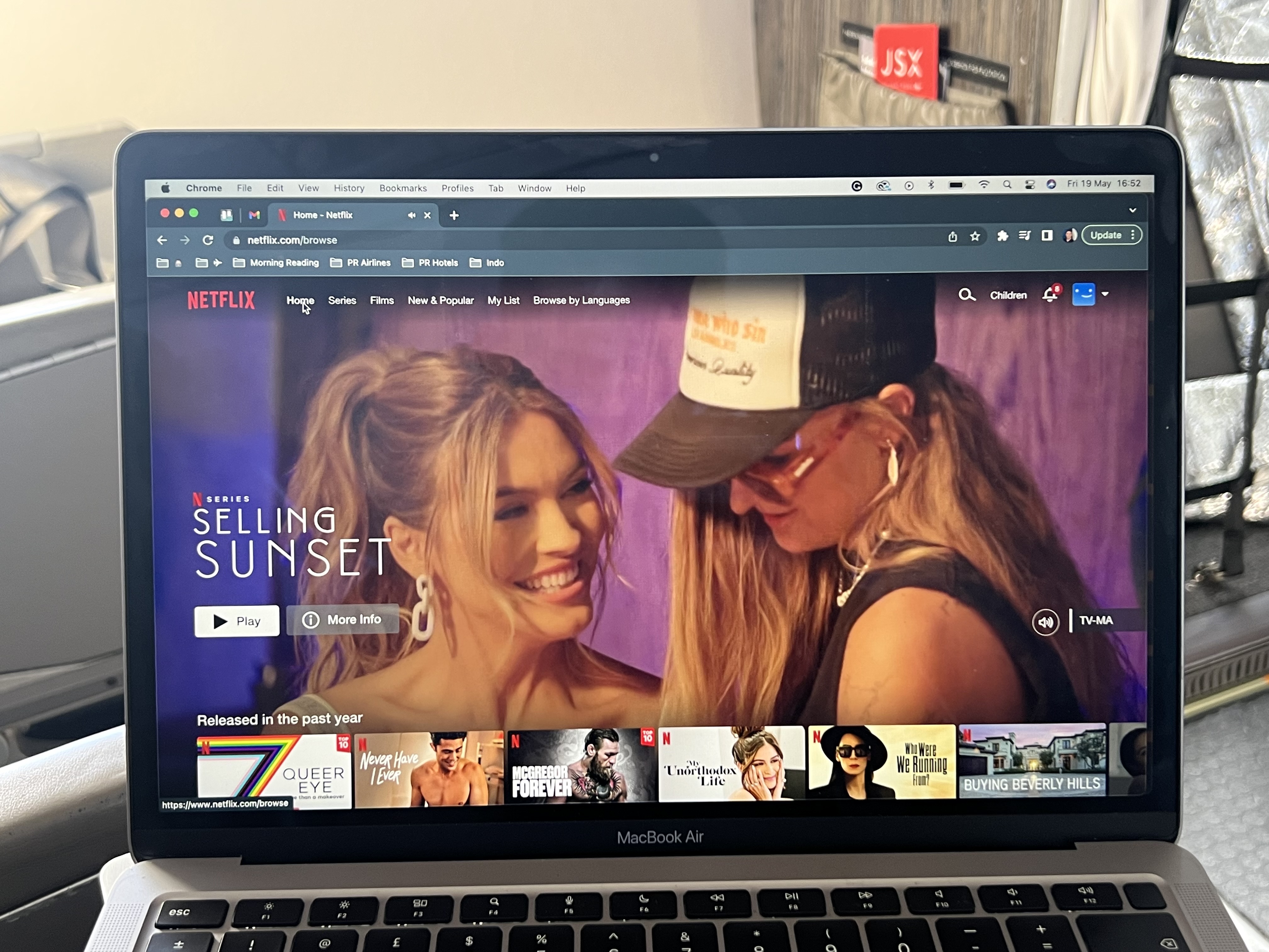 Netflix onboard JSX flight with Starlink WiFi Netflix onboard JSX flight with Starlink WiFi