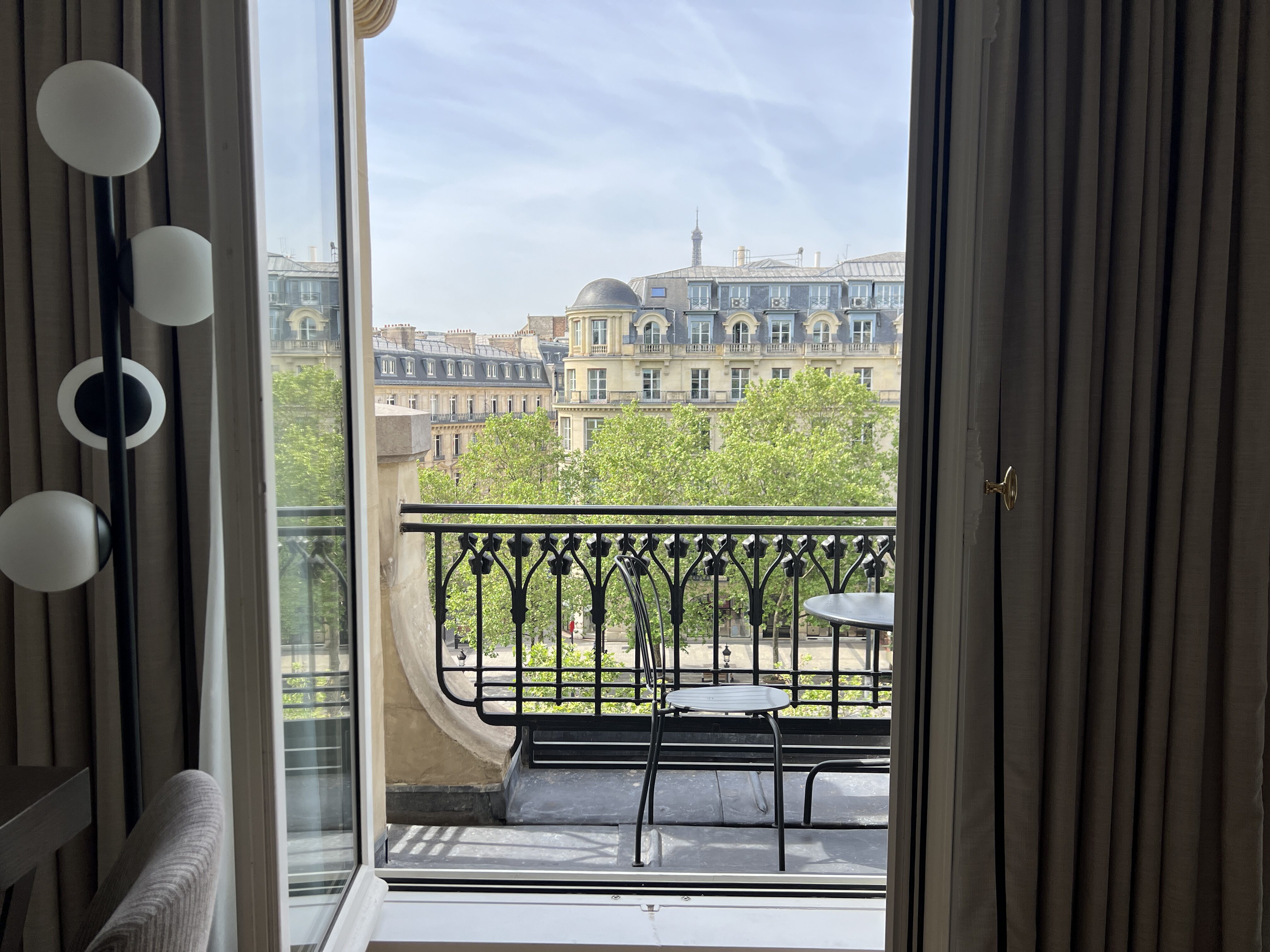 paris-marriott-balcony-view-room paris marriott balcony view room