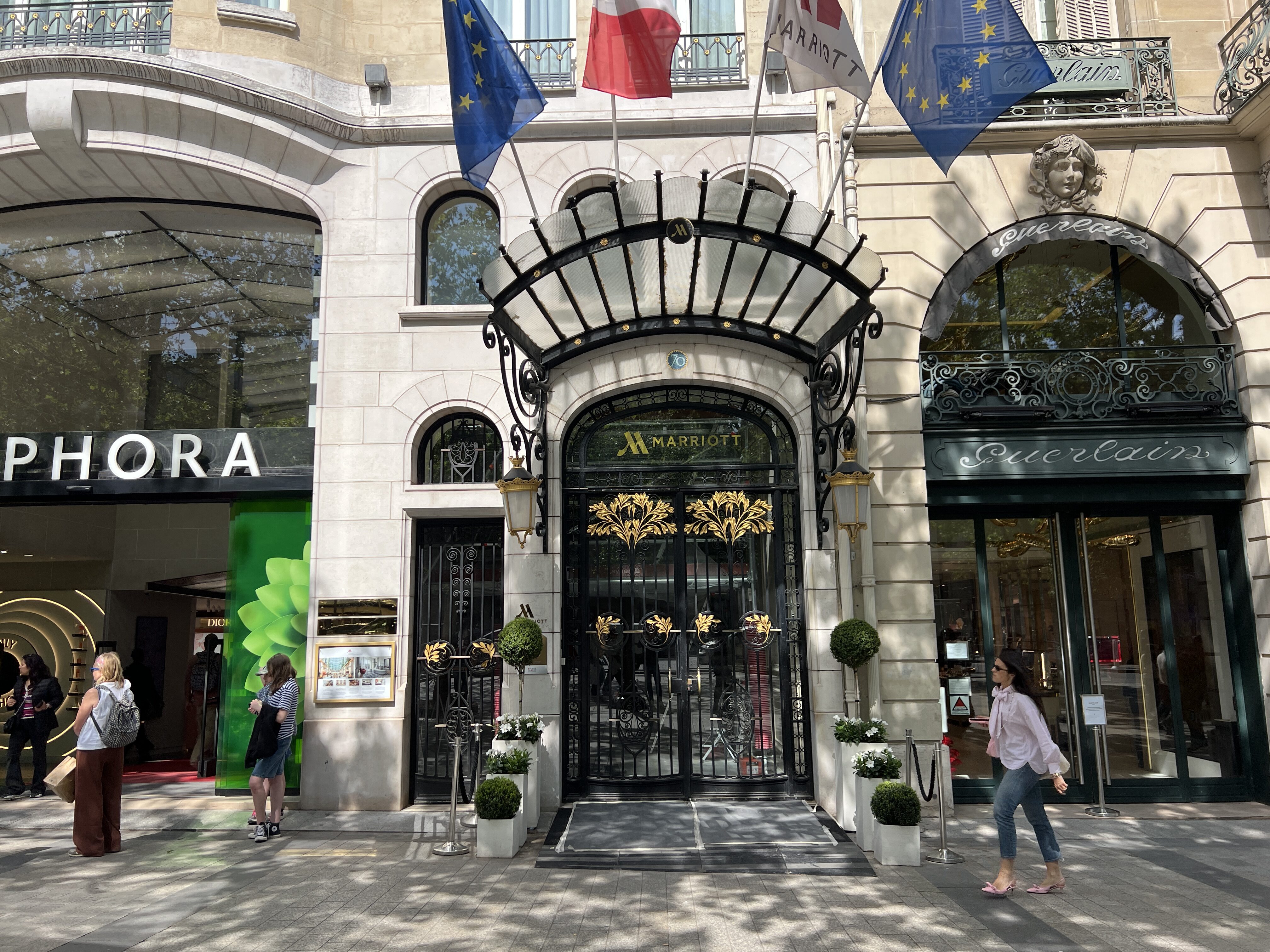 paris-marriott-entrance paris marriott entrance
