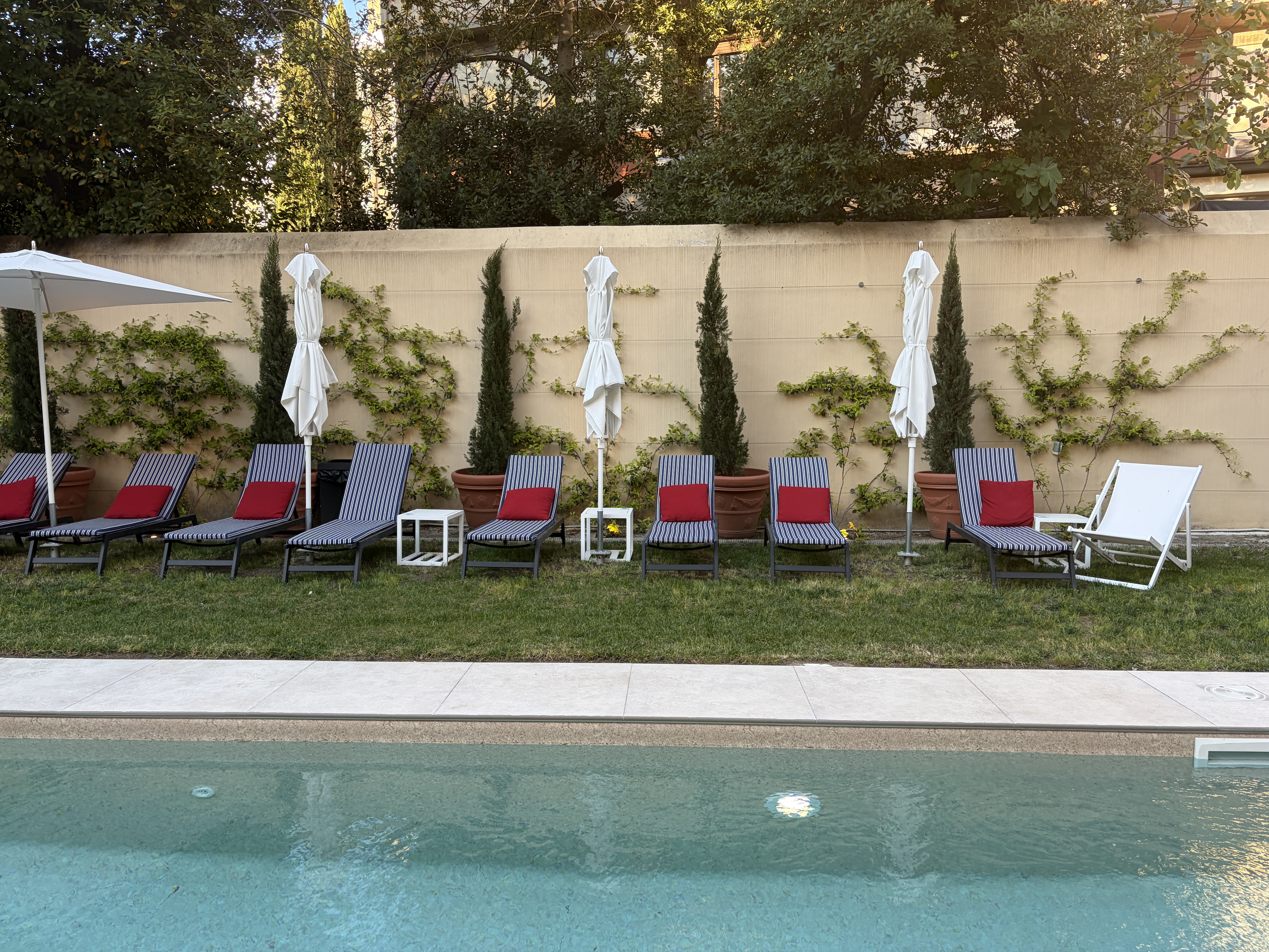 pool-at-the-hotel-indigo-florence Pool at the Hotel Indigo Florence