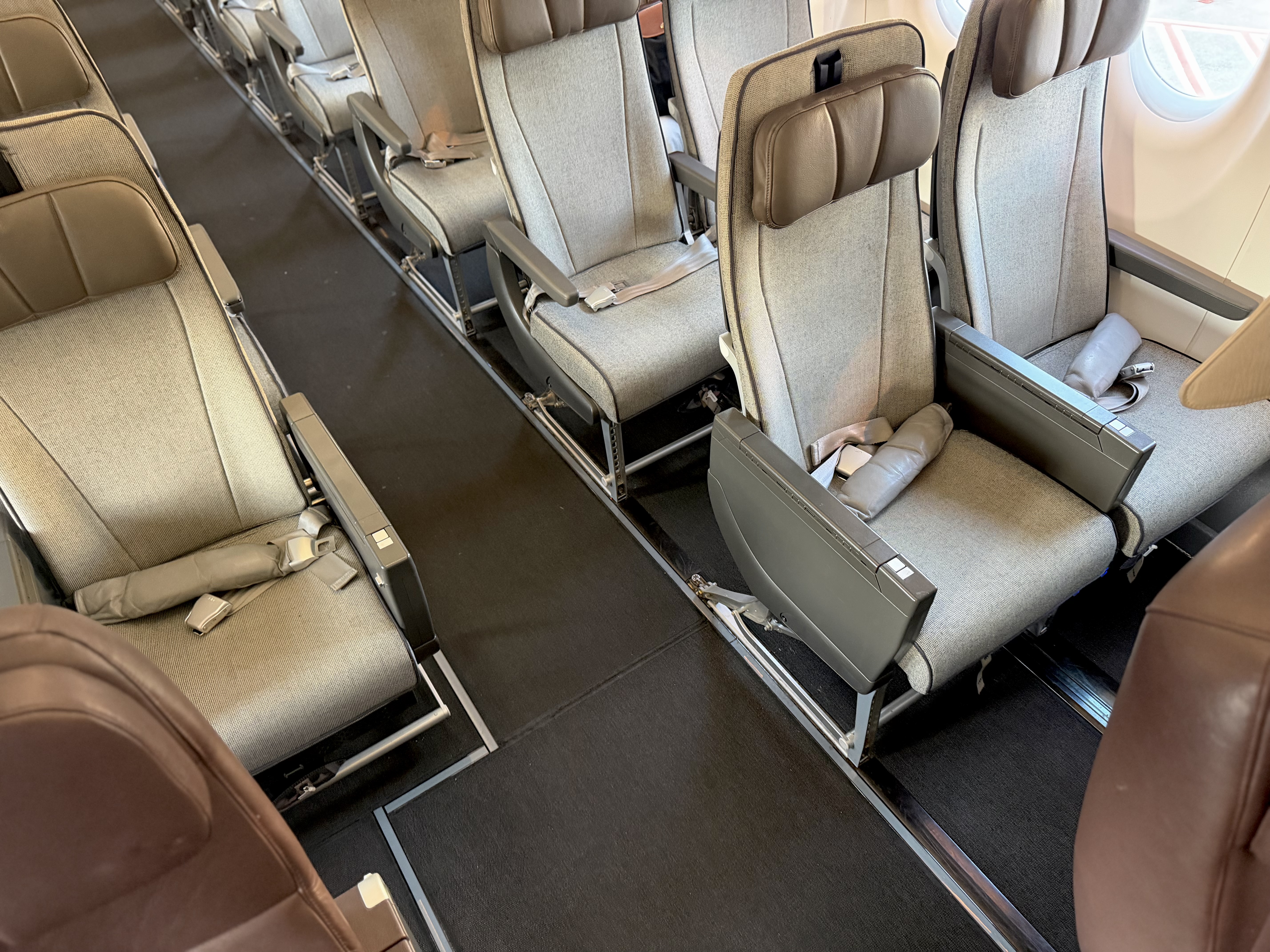 Qantas Airbus A220 between cabins