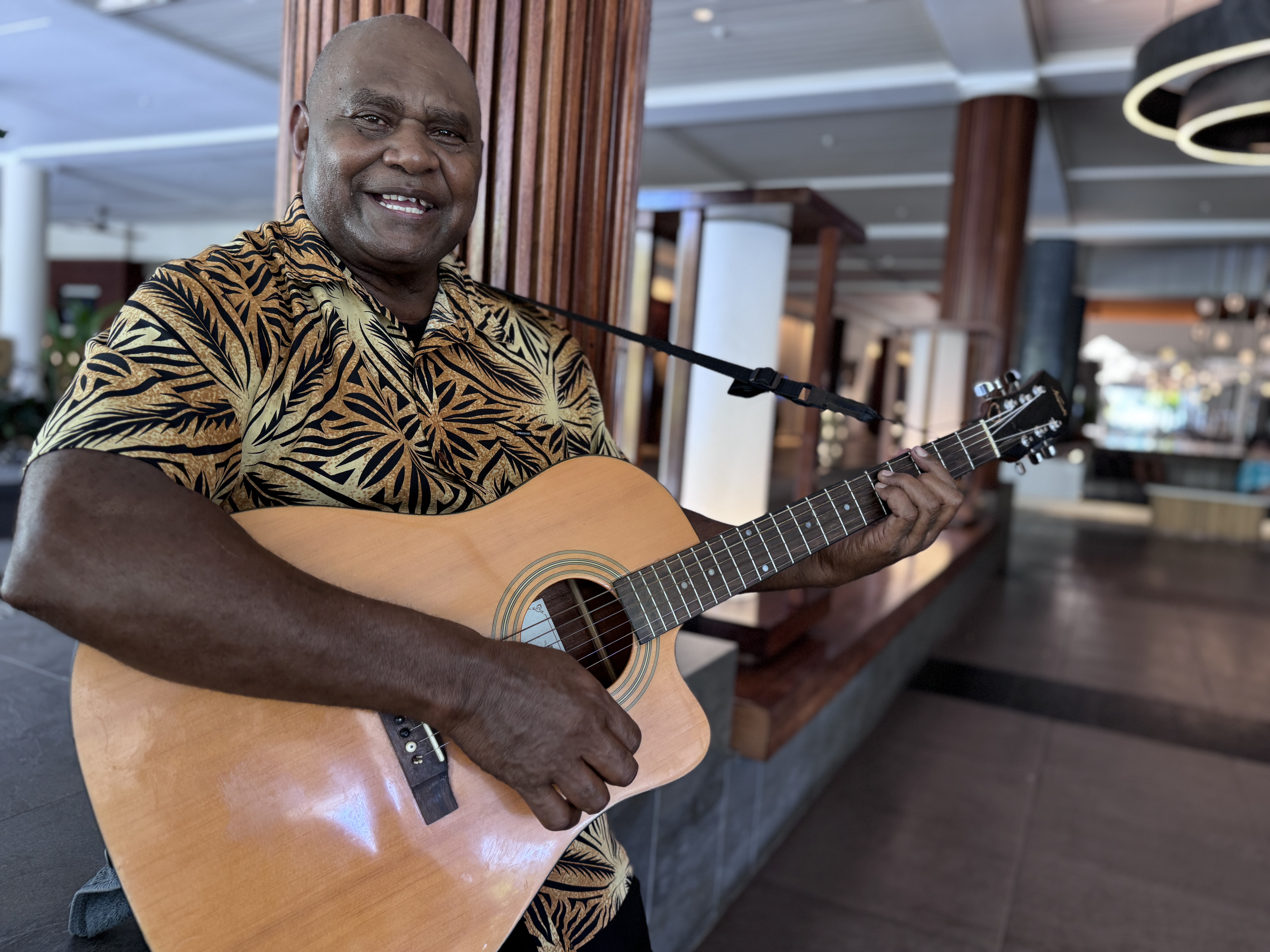 Sheraton Fiji Golf & Beach Resort performer Sheraton Fiji Golf & Beach Resort performer