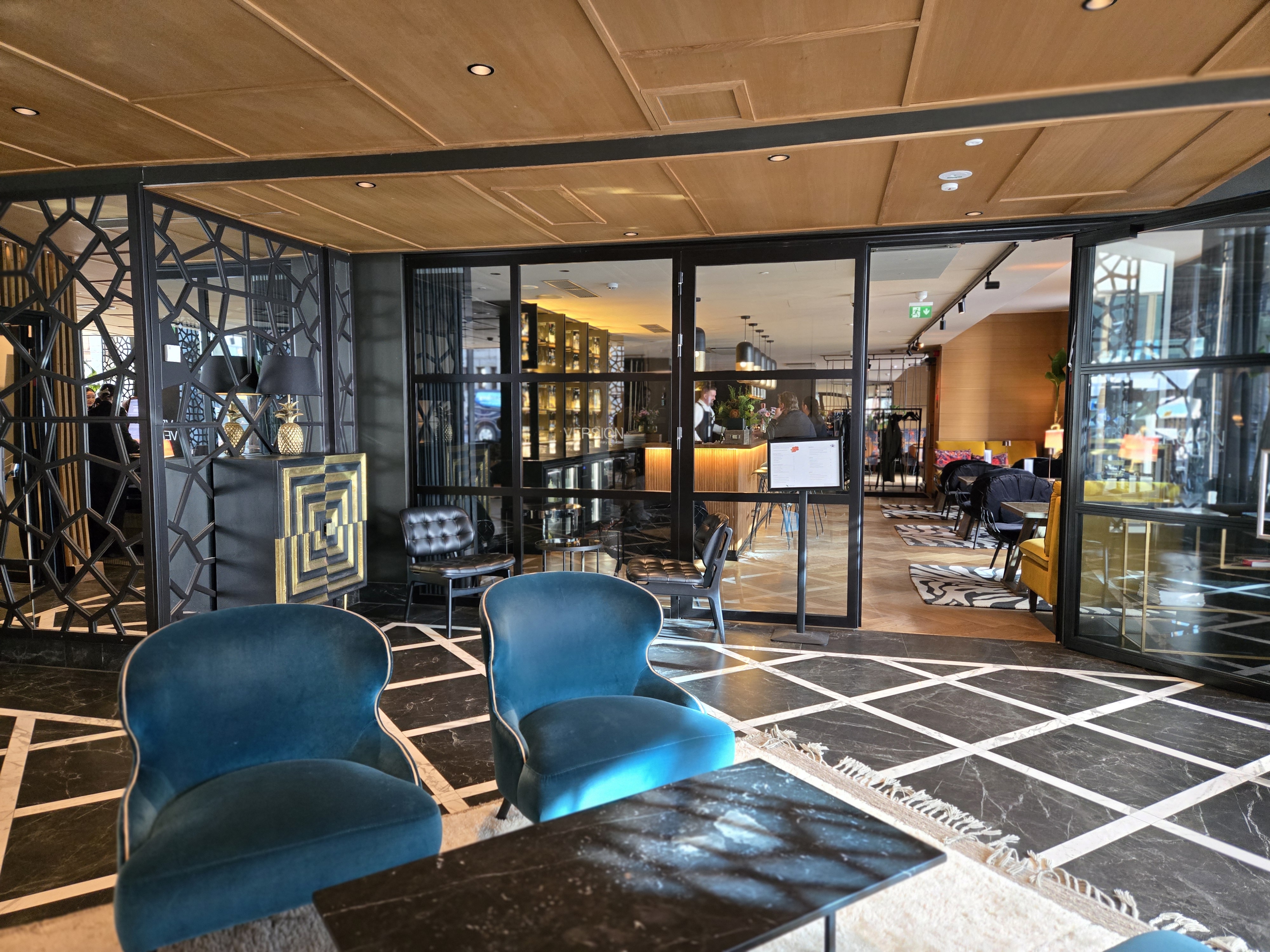 U14 Hotel Helsinki Lobby Bar U14 Hotel Helsinki Lobby Bar