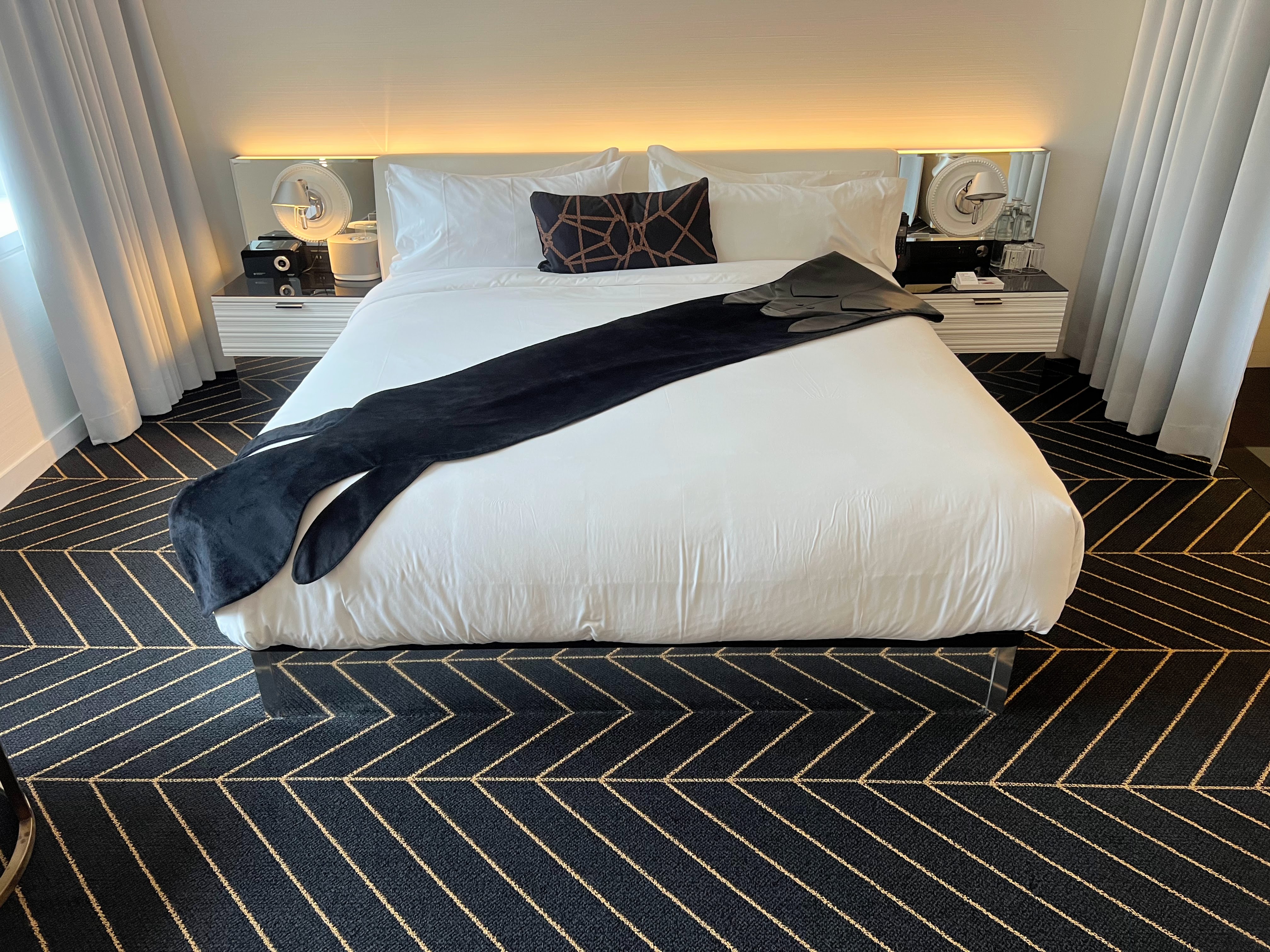 w-monreal-king-guest-room W Monreal king guest room