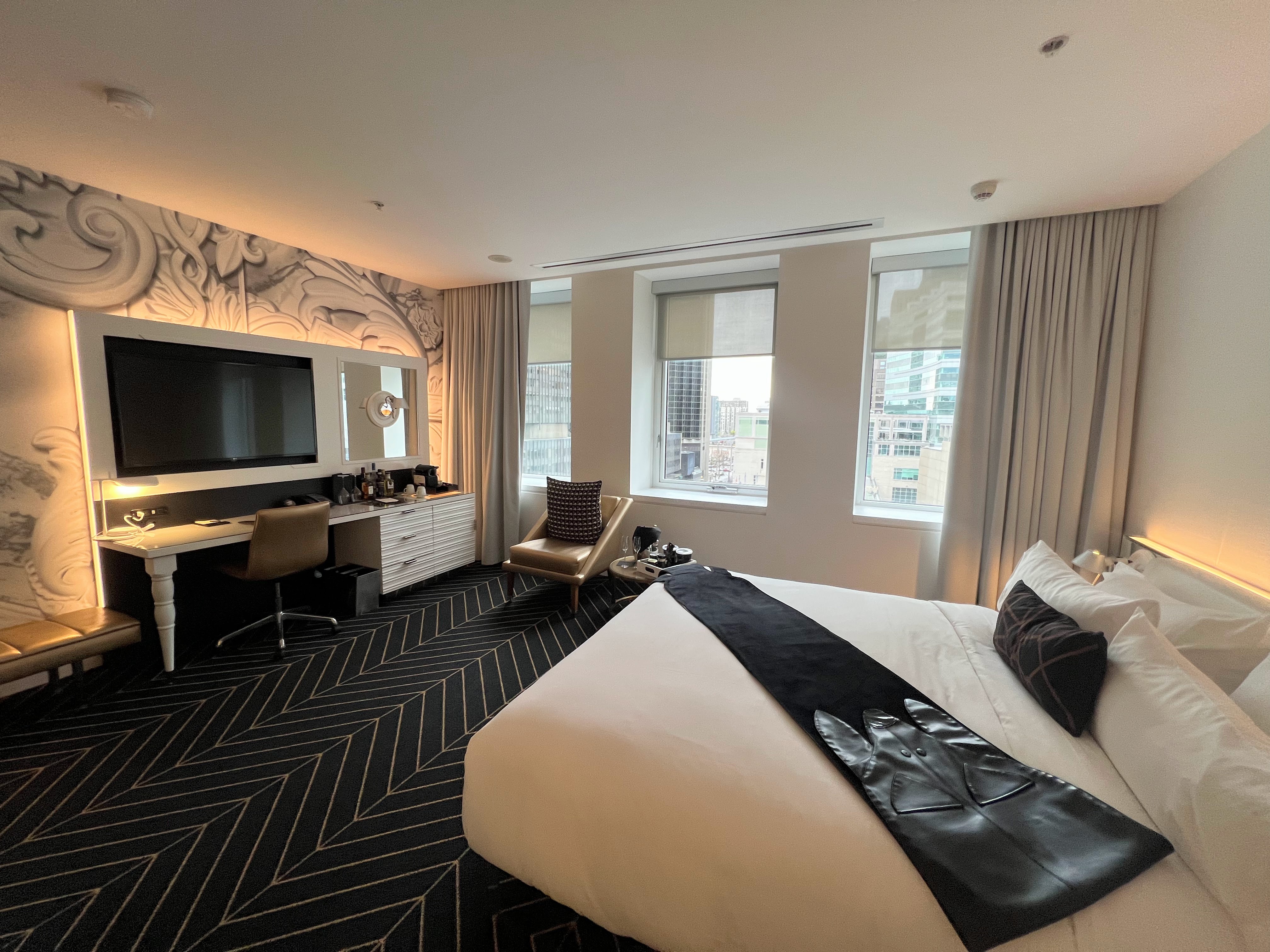w-montreal-guest-room W Montreal guest room