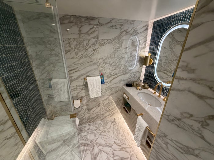 Disney Magic Suite Secondary Bathroom Disney Magic Suite Secondary Bathroom