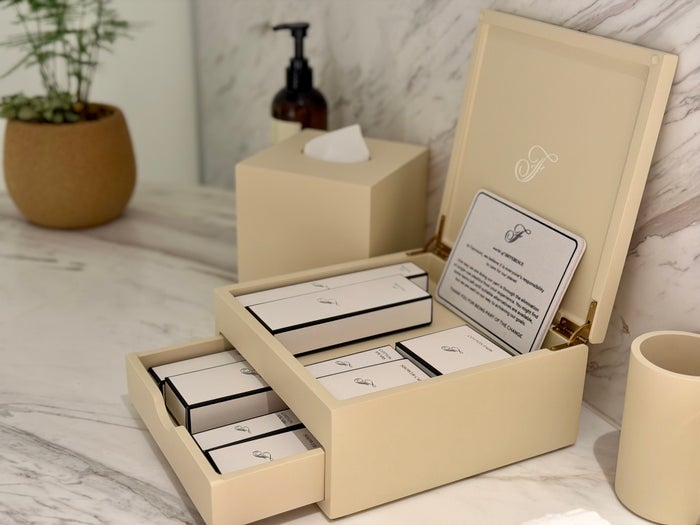 fairmont-hanoi-bathroom-amenities Fairmont Hanoi bathroom amenities