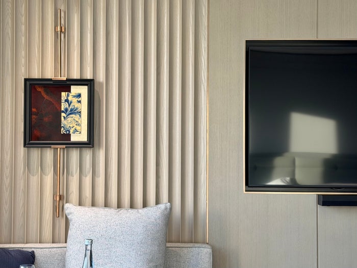 fairmont-hanoi-tv-and-art Fairmont Hanoi TV and art