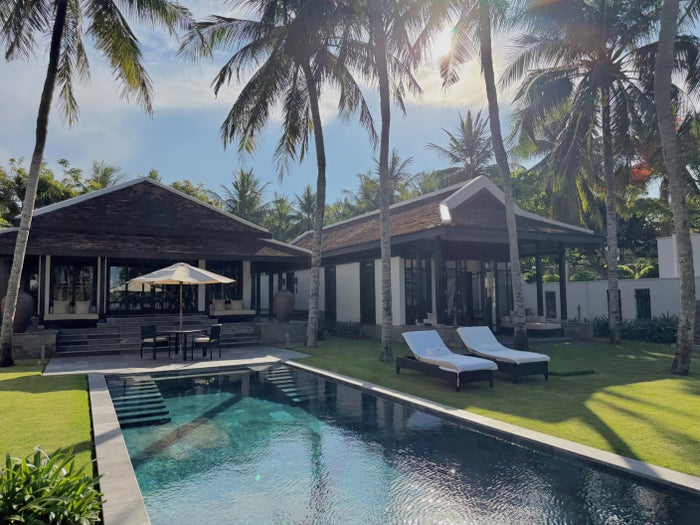 Four Seasons The Nam Hai villa and private pool
