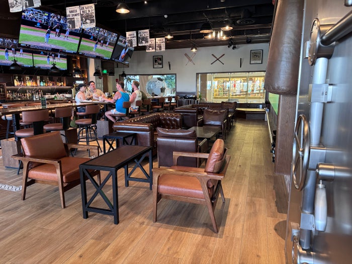 hyatt-zilara-cancun-sports-bar-lounge-seating Hyatt Zilara Cancun Sports Bar Lounge Seating