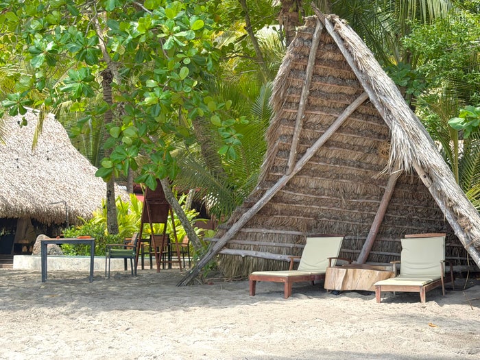 isla-palenque-panama-sun-loungers Isla Palenque Panama sun loungers