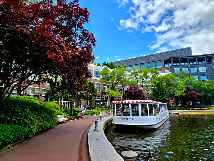 Kimpton Marlowe Boston River Boat Ride Kimpton Marlowe Boston River Boat Ride