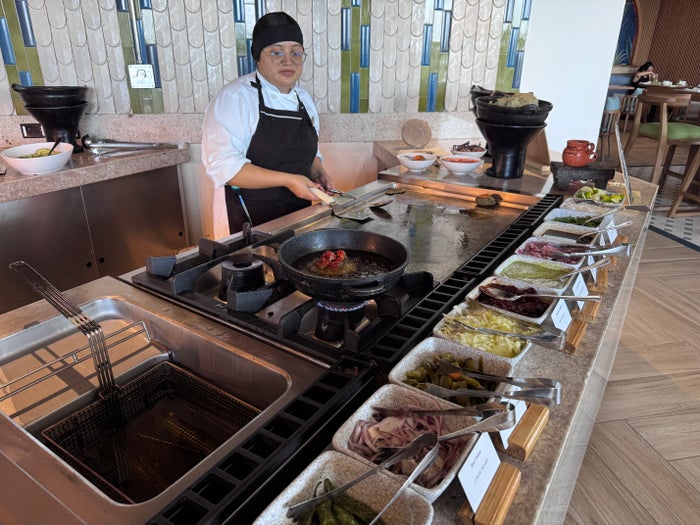 secrets-mirabel-cancun-chef-cooking-station-buffet Secrets Mirabel Cancun Chef Cooking Station Buffet