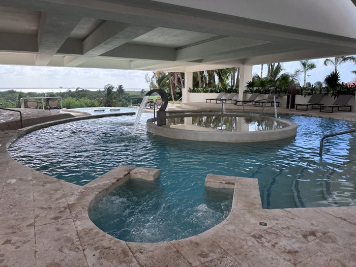 secrets-mirabel-cancun-hot-tub-marble-terrace Secrets Mirabel Cancun Hot Tub Marble Terrace