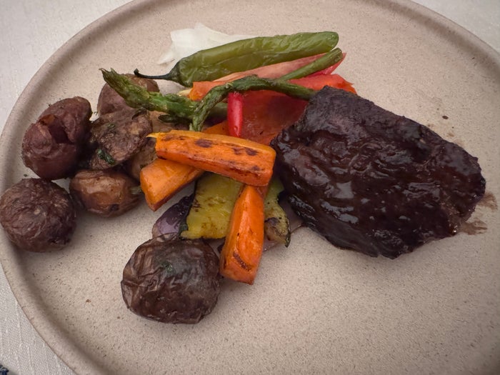 secrets-mirabel-cancun-steak-vegetables-plate Secrets Mirabel Cancun Steak Vegetables Plate