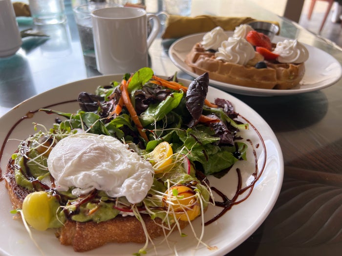 sheraton-kauai-coconut-beach-avocado-toast-breakfast Sheraton Kauai Coconut Beach avocado toast breakfast