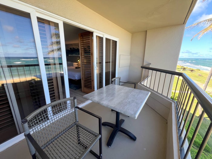 sheraton-kauai-coconut-beach-oceanfront-balcony Sheraton Kauai Coconut Beach oceanfront balcony