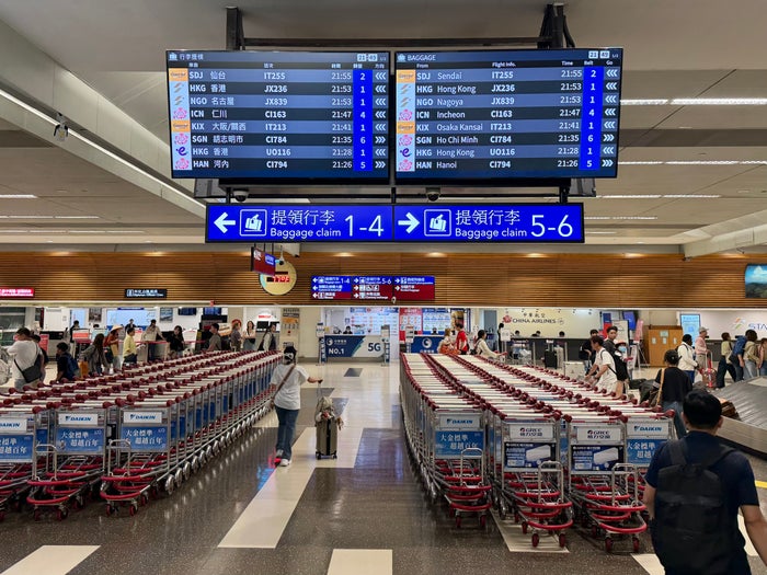 Taipei Airport TPE baggage hall