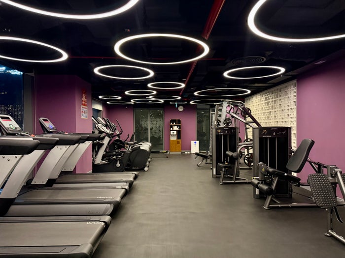 wink-danang-riverside-gym-treadmills Wink Danang Riverside gym treadmills