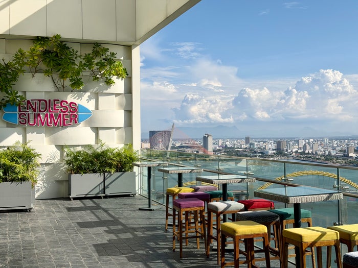wink-danang-riverside-rooftop-bar-view Wink Danang Riverside rooftop bar view