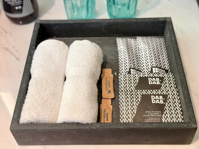 wink-danang-riverside-room-bathroom-amenities-close-up Wink Danang Riverside room bathroom amenities close up