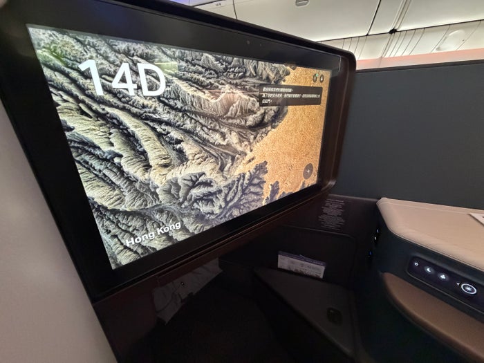 Cathay Pacific Aria Suites IFE Cathay Pacific Aria Suites IFE
