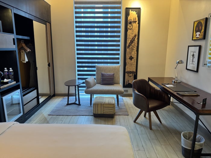 hyatt-centric-guatemala-standard-room-desk-and-seating Hyatt Centric Guatemala Standard Room Desk and Seating