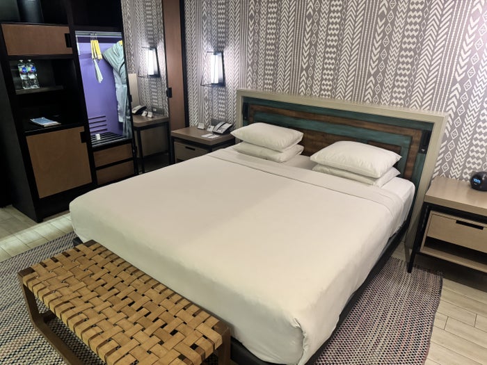 hyatt-centric-guatemala-suite-bedroom-reverse Hyatt Centric Guatemala Suite Bedroom Reverse