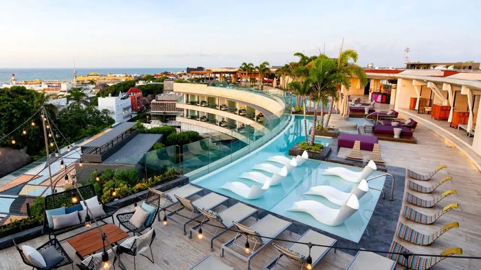 Hyatt Centric Playa del Carmen Main House P055 Rooftop.16x9