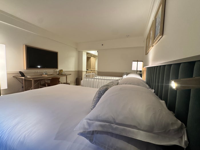 kimpton-ashbel-nyc-bedroom-two-queens Kimpton Ashbel NYC bedroom two queens
